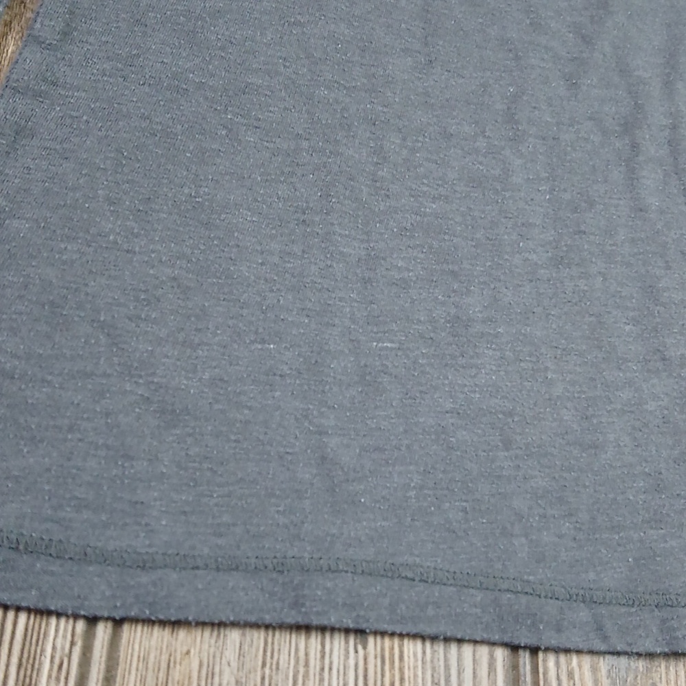 Gray Lightweight Soft Long Sleeve Basic Comfy Cas… - image 2